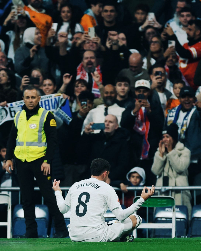 中超转会市场：广州队签下新前锋,（中超转会动态：广州队完成锋线引援）