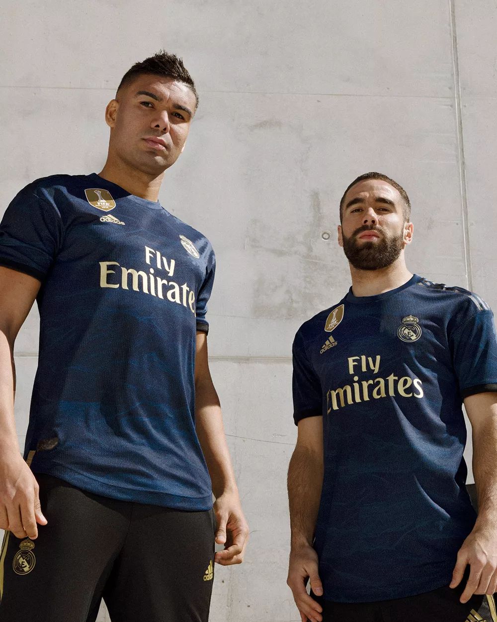 恩佐：蓝军是英超和欧冠有力竞争者；希望阿根廷能卫冕世界杯（恩佐：切尔西有实力争夺英超与欧冠，盼阿根廷卫冕世界杯）