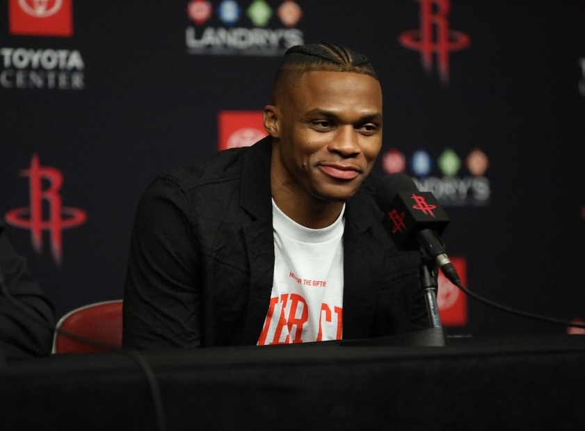 葡超战报：帕夫利迪斯绝杀，本菲卡2-1马德拉国民（葡超：帕夫利迪斯读秒绝杀，本菲卡2-1击败马德拉国民）