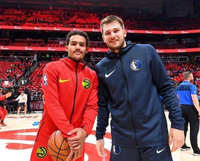 记者：拉什福德请假是个人原因并未受伤，明日就能回归训练（记者：拉什福德因个人事务请假并无伤情，明日即可归队训练）