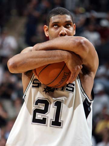 尴尬！松岛辉空效仿王楚钦，倒地爆冲失败，专属王之爆冲（尴尬一幕：松岛辉空模仿王楚钦“王之爆冲”倒地失败，这动作果然是专属）