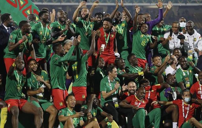 韩旭：请不要让谣言和恶意揣测去伤害一直为中国女篮努力的人（韩旭发声：拒绝谣言与恶意揣测，别伤害为中国女篮付出的人）