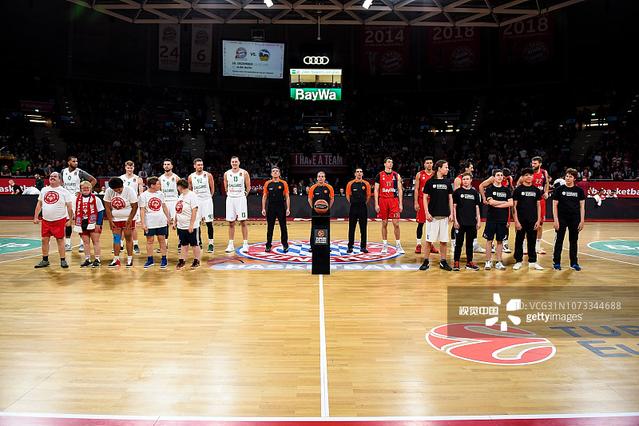 海港夺冠历程：上半程排第4，对BIG4仅取1分；下半程11胜2平2负（海港问鼎之路：前半程第4、对BIG4仅1分；后半程11胜2平2负）