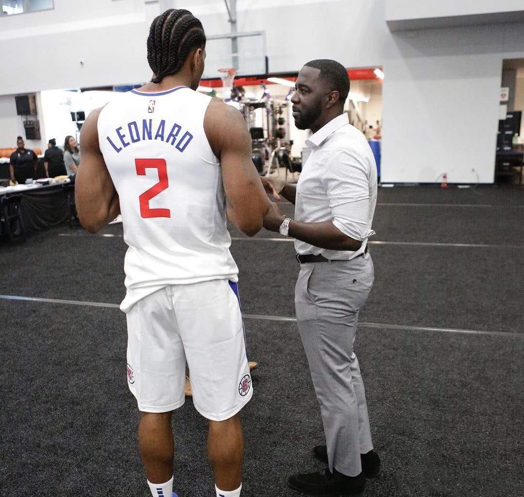 官方：法兰克福前锋伯卡特当选德甲10月最佳球员（官宣：法兰克福前锋伯卡特荣膺德甲10月最佳）