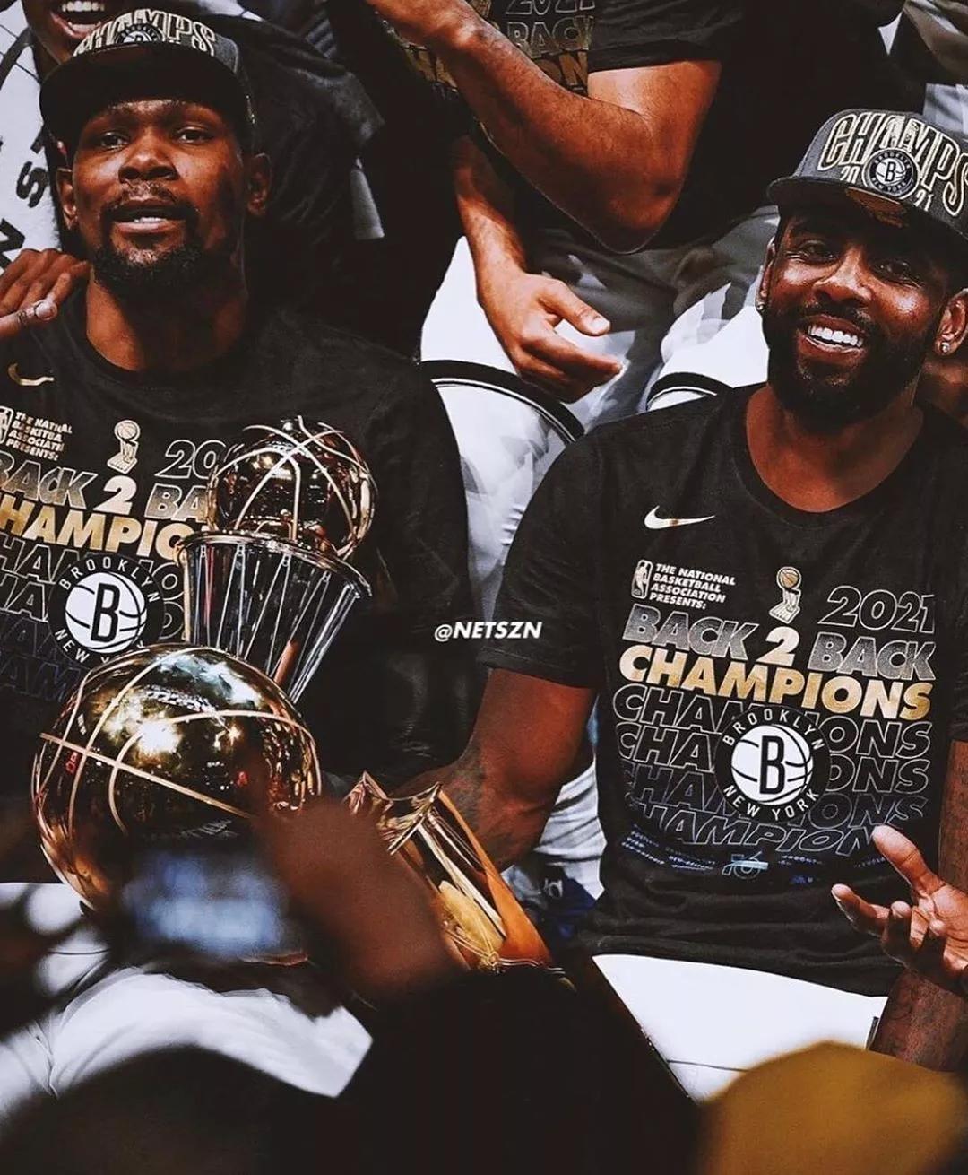 传闻：除枪手外，拜仁和切尔西也在密切关注罗比尼奥-瓦斯（曝：除阿森纳外，拜仁与切尔西同样密切关注罗比尼奥-瓦斯）