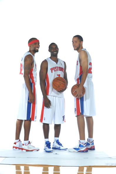 2025／26赛季英超：天塌了！阿森纳全勤王赖斯伤退（2025／26赛季英超：阿森纳遭晴天霹雳，铁人赖斯伤退）